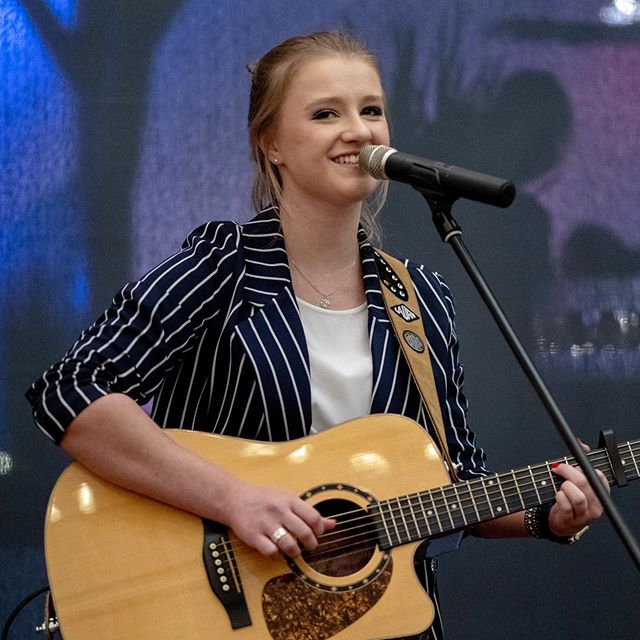 Doen wat ik het liefst doe 🙏🏻
.
📷 Andre Roodhuizen Doen wat ik het liefst doe 🙏🏻
.
📷 Andre Roodhuizen