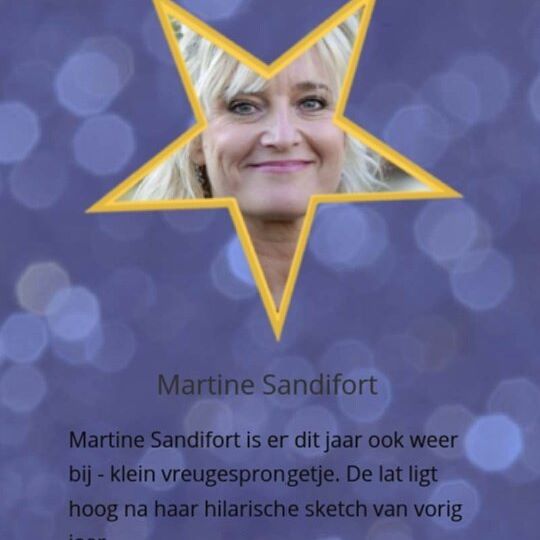 Vanavond het depressiegala! Gaat een van jullie heen? Ik helaas niet, is aan de andere kant van het land en dat is niet handig voor mij op een maandagavond😕.